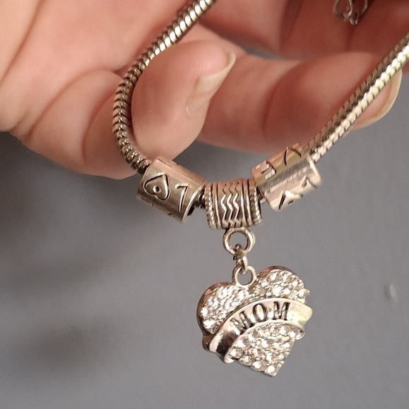 New Rhinestone MOM European Snake Chain Love Charms Bracelet. - Picture 4 of 13